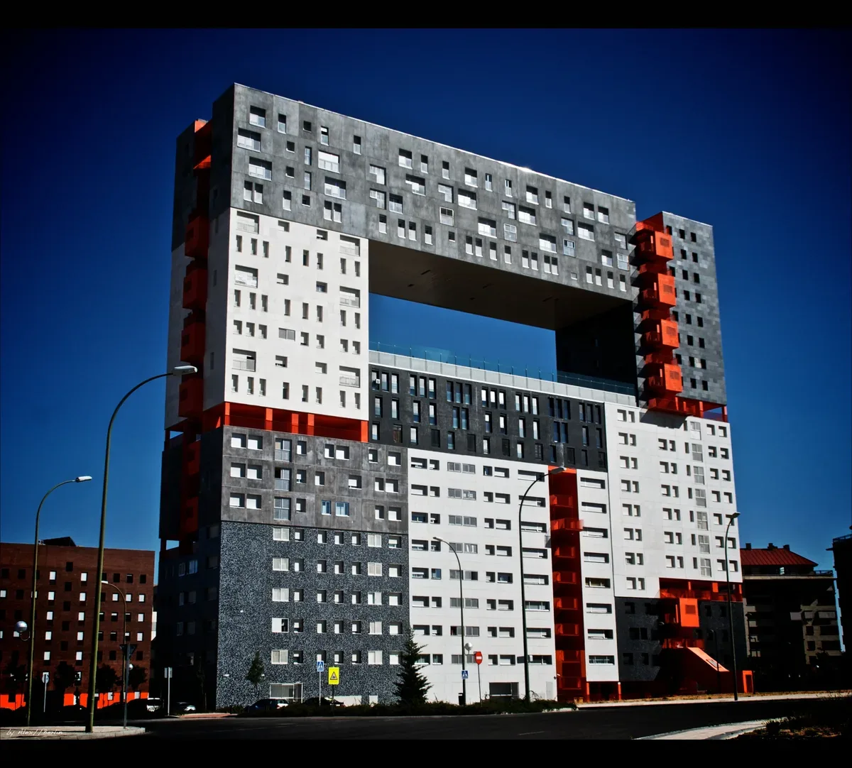 Edificio Mirador de Madrid, ejemplo de arquitectura residencial colectiva
